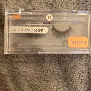 Glamnetic lashes